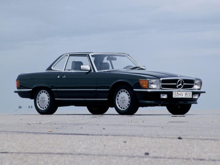  Mercedes-Benz 500 SL 1980 года  (фото 17 из 25)